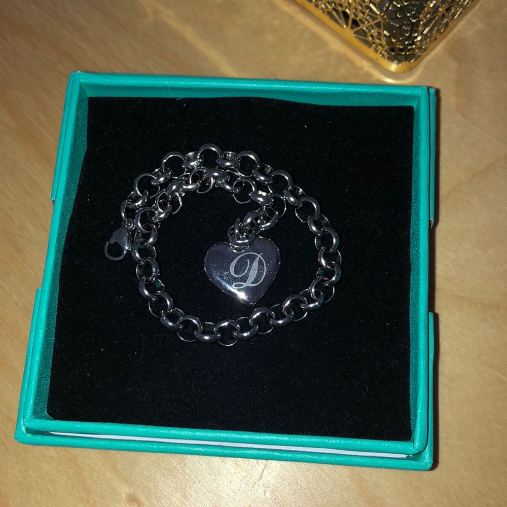D Initial Silver Chain Bracelet🤍
